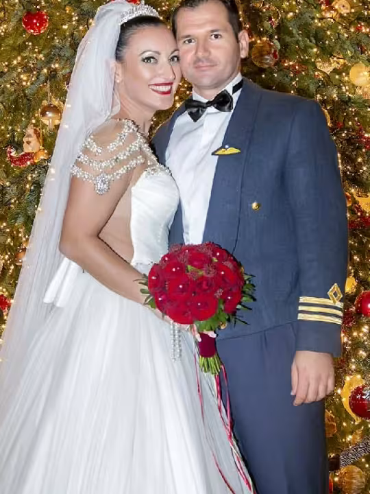 Christmas Military Pilot Wedding in Athens