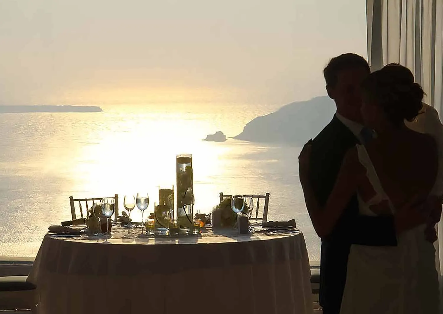 &Sigma;&alpha;&nu;&tau;&omicron;&rho;ί&nu;&eta;, &mu;&epsilon; &Alpha;έ&rho;&alpha; &Kappa;&alpha;&lambda;&iota;&phi;ό&rho;&nu;&iota;&alpha;&sigmaf;