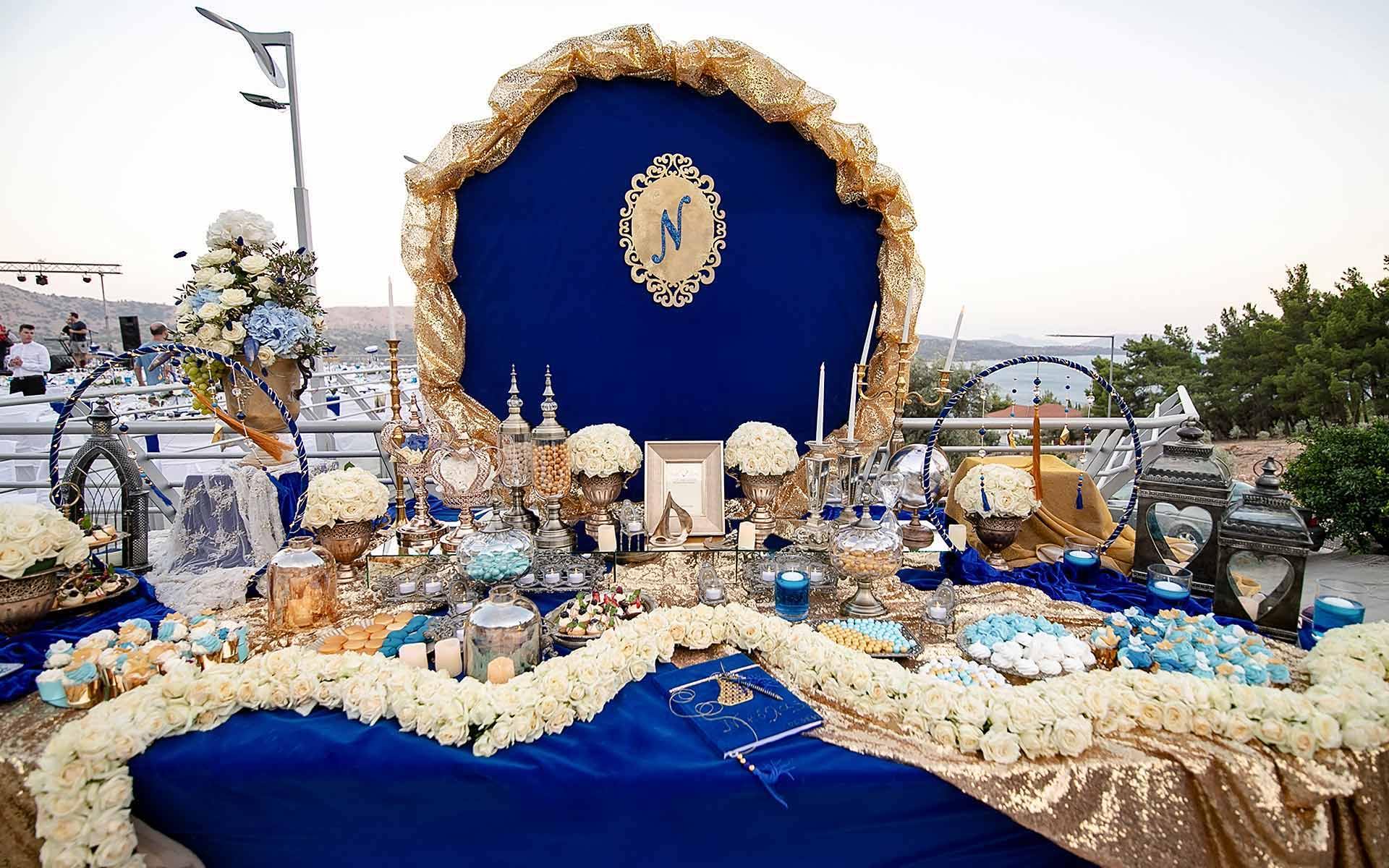 Christening & Baptism guest book Decoration-blue and gold