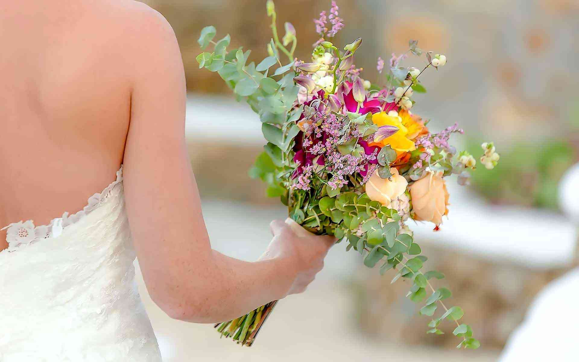 A-Bohemian-Wedding-Bouquet-Is-Full-Of-Whimsical-Details-And-Wild-Flowers