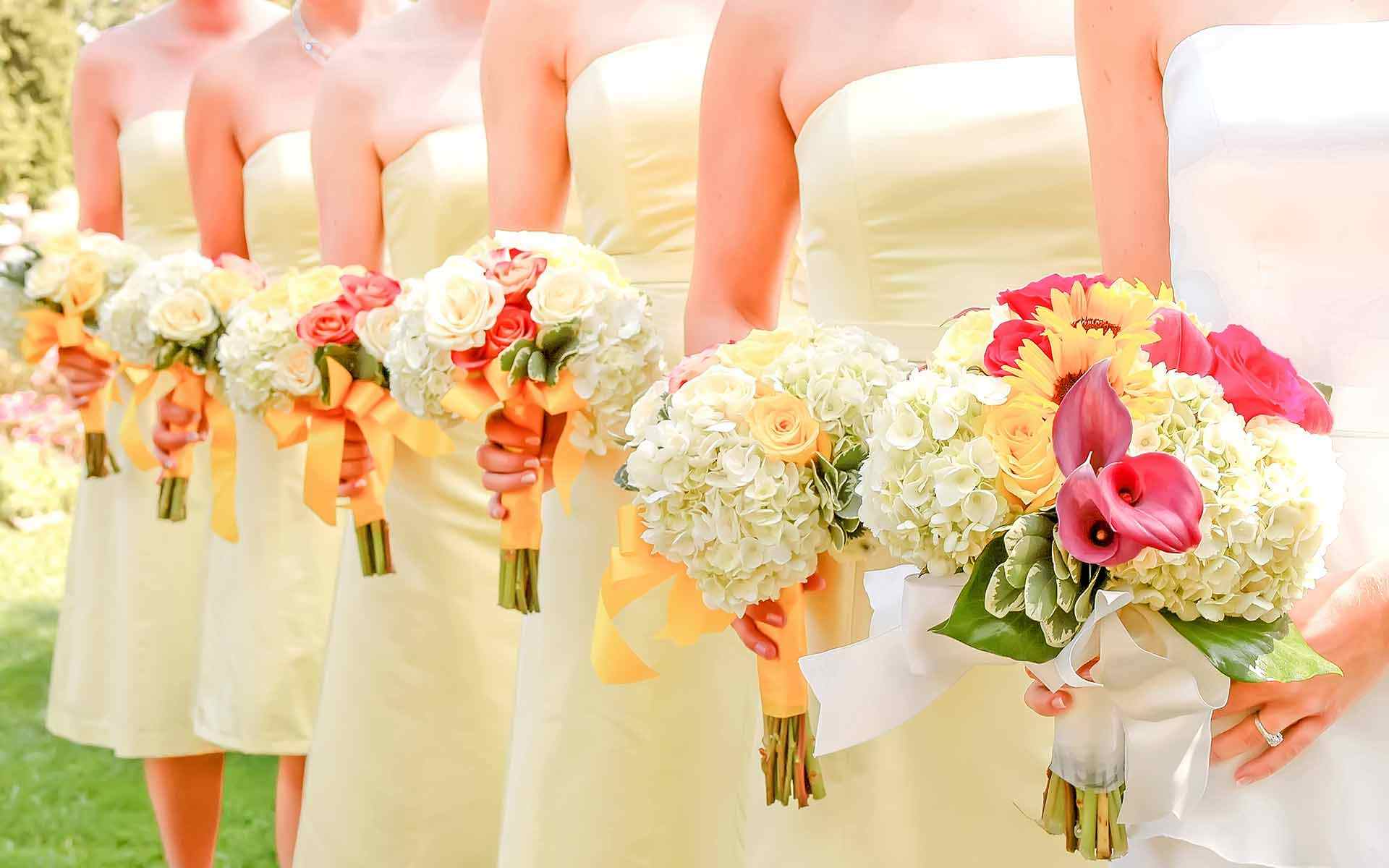 Brilliant-Yellow-Wedding-Bouquets-by-Diamond-Events-Wedding-Event-planning-services