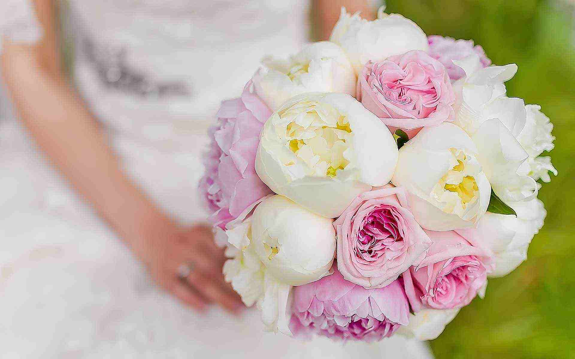 Bursting-Blush-And-White-Ranunculus-Make-For-A-Gorgeous-Bridal-Bouquet