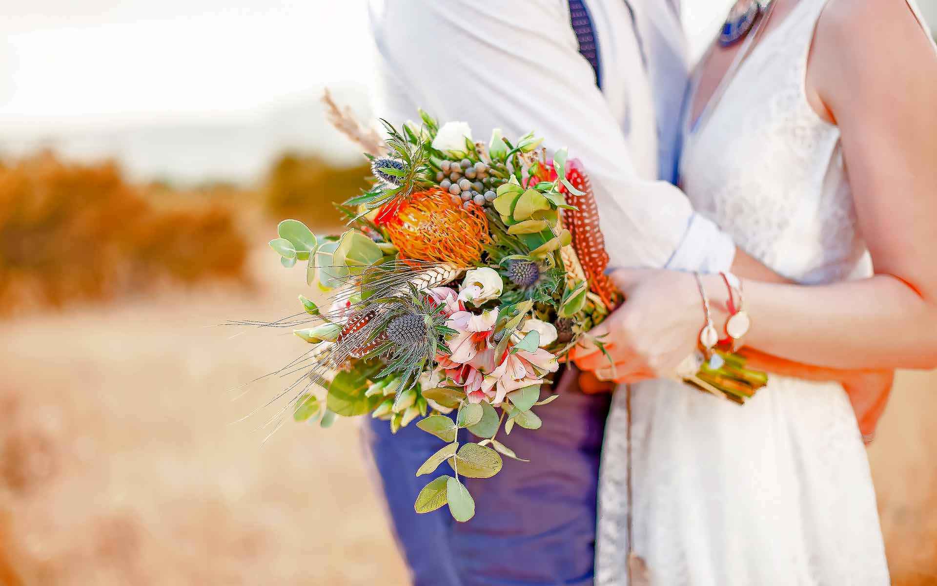 Rustic-Wedding-Bouquet-by-Diamond-Events-Wedding-Event-planning-services