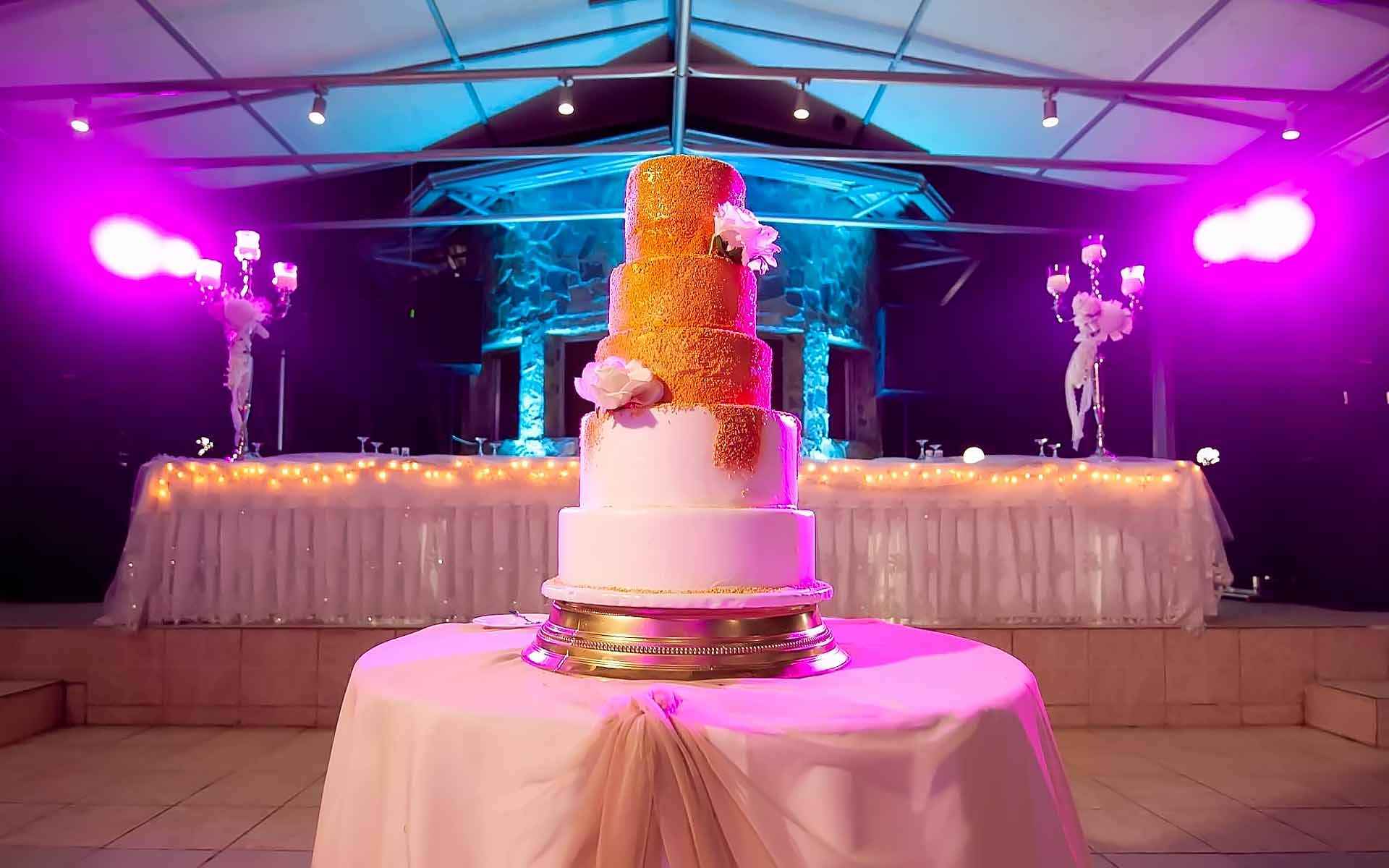 A-Glorious-Gold-Wedding-Cake-For-Your-Special-Day-by-Diamond-Events-Wedding-Event-planning-services