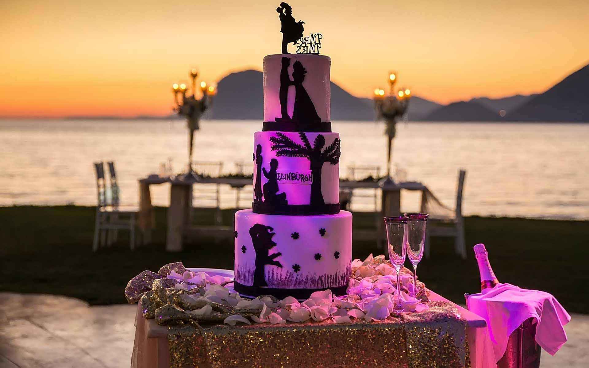 Amazing-Cake-In-Magenta-Lighting-And-Breathtaking-View-by-Diamond-Events-Wedding