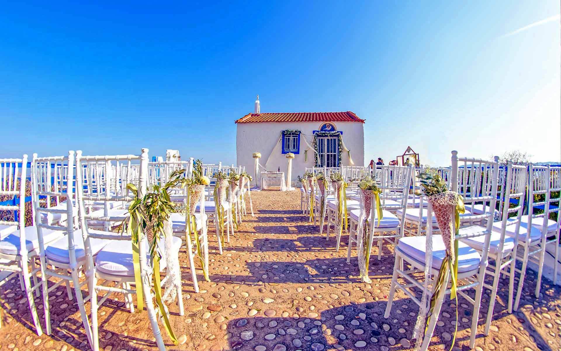 Beachy-elegant-chapel-of-Agios-Aimilianos-Porto-Heli-by-Diamond-Events-Wedding-Event