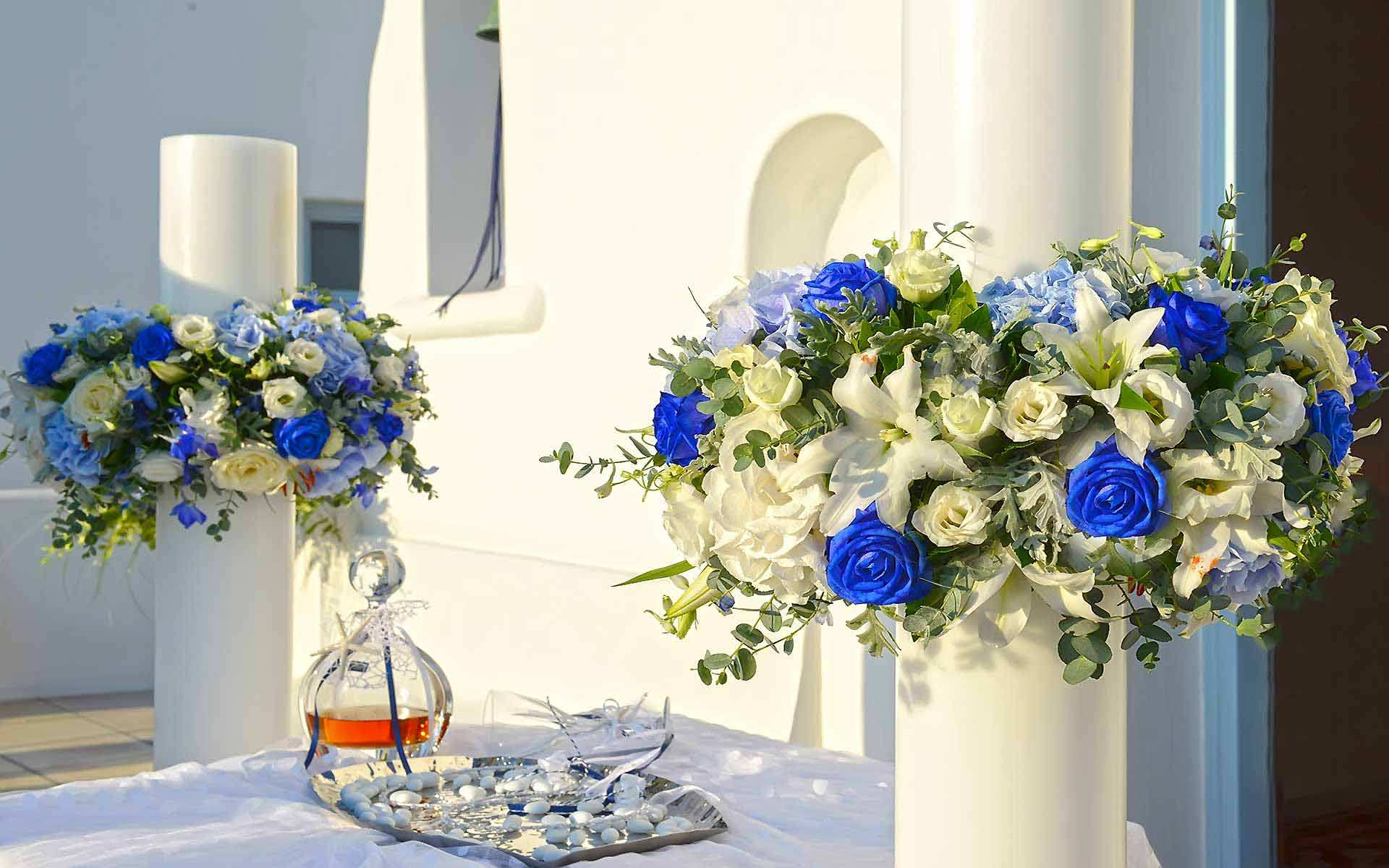 Mediterranean-Civil-wedding-candles-in-a-chapel-in-Mykonos-by-Diamond-Events