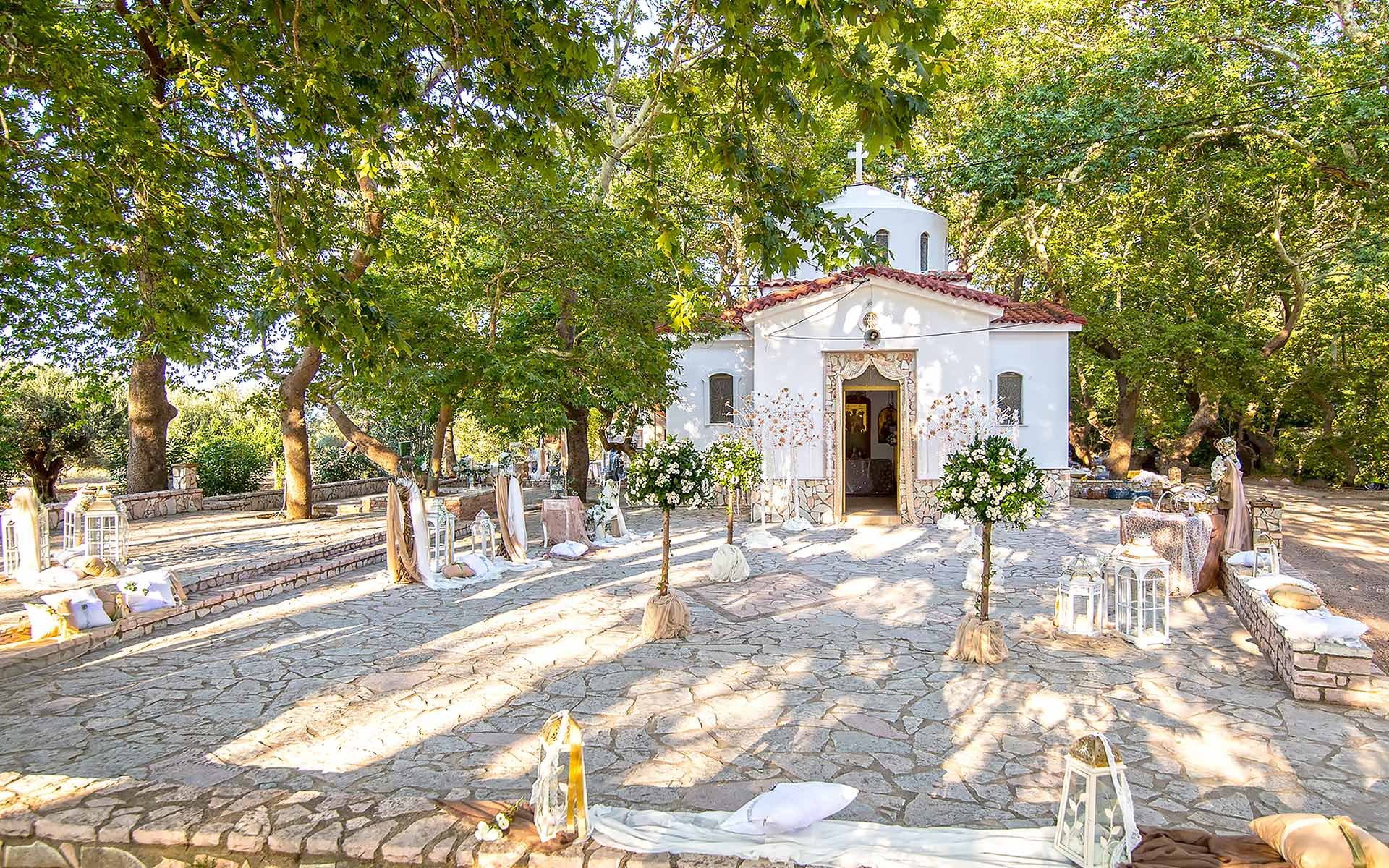 Rustic-wedding-in-Church-of-Aghios-Anastasios-in-Drepano-Greece