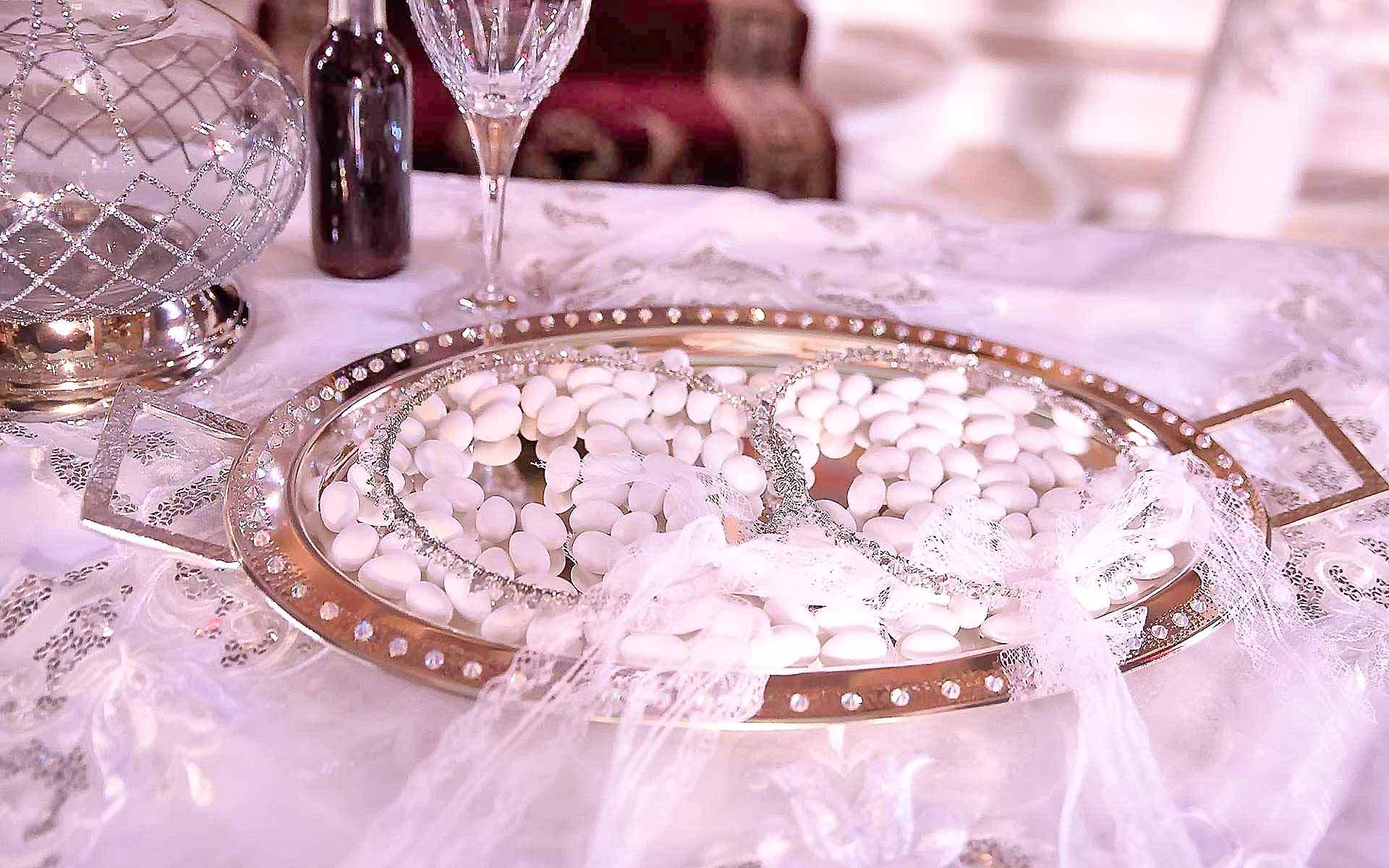 Swarovski-Jeweled-tray-and-Crystal-Decanter-with-Gilding-by-Diamond-Events-Wedding-Event