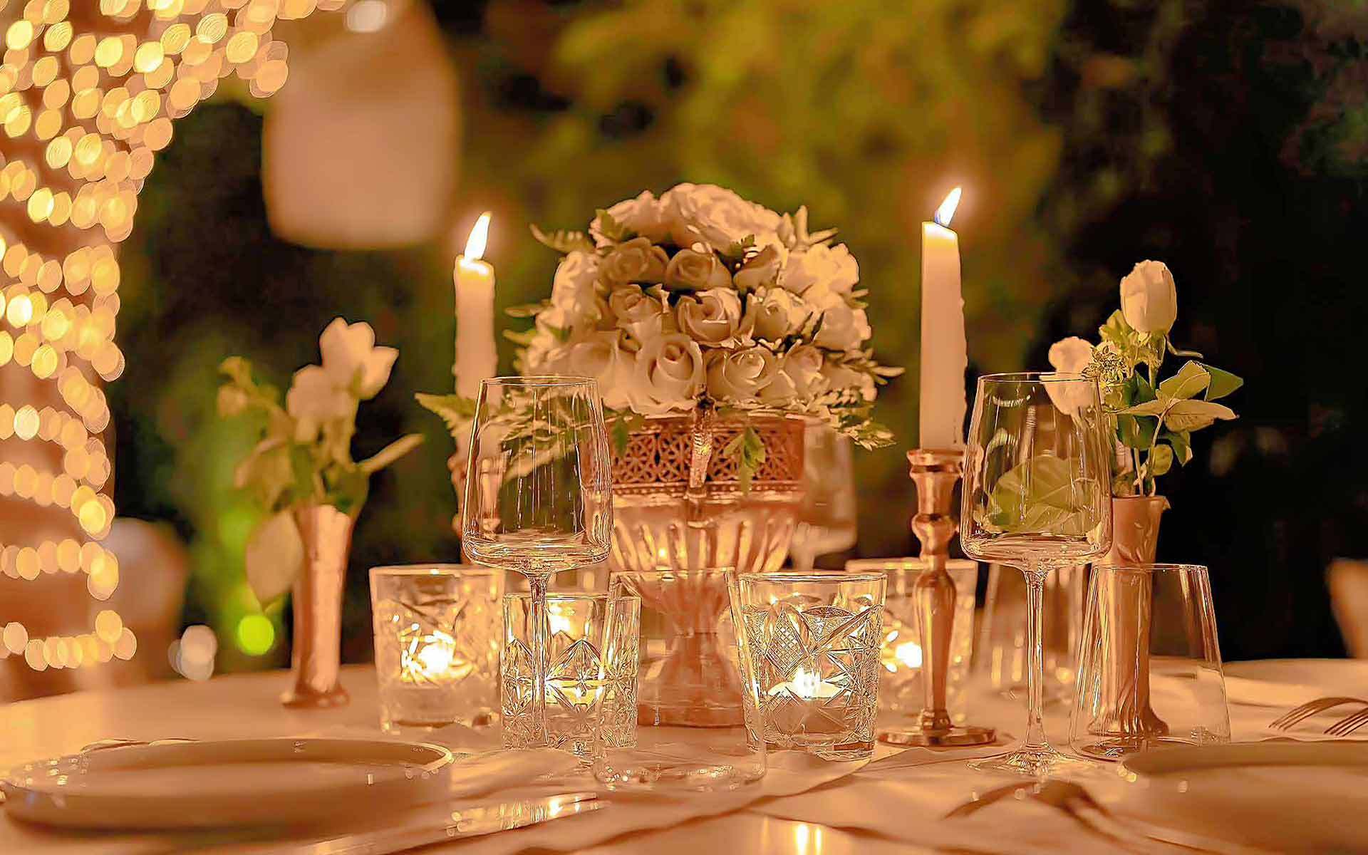 A Romantic Wedding table decoration at the Bold Type Hotel by Rogdaki Events Trademark
