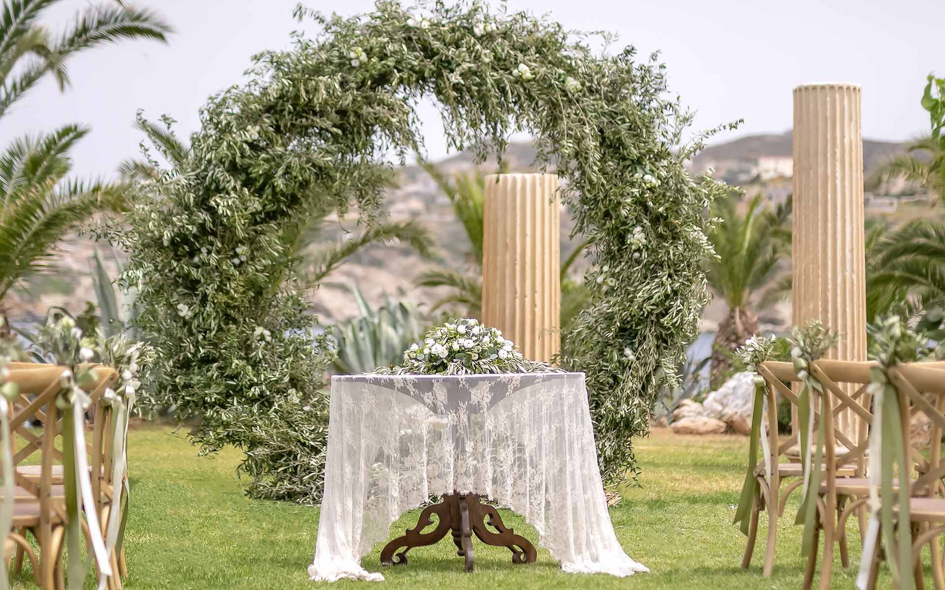 Grecian-inspired-wedding-Ceremony-in-Crete