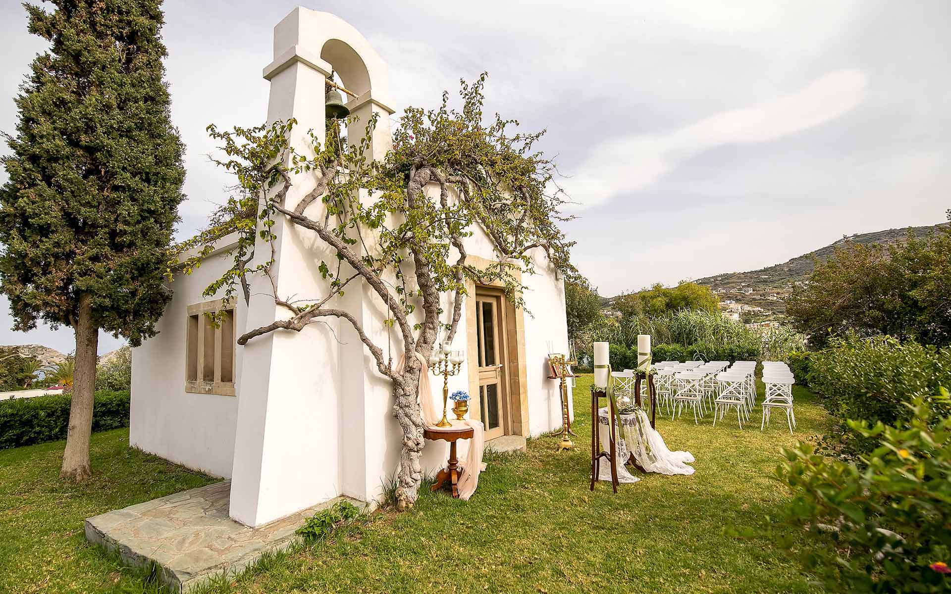 Out-Of-The-Blue-Capsis-Elite-Resort-in-Agia-Pelagia-Chapel,-Crete