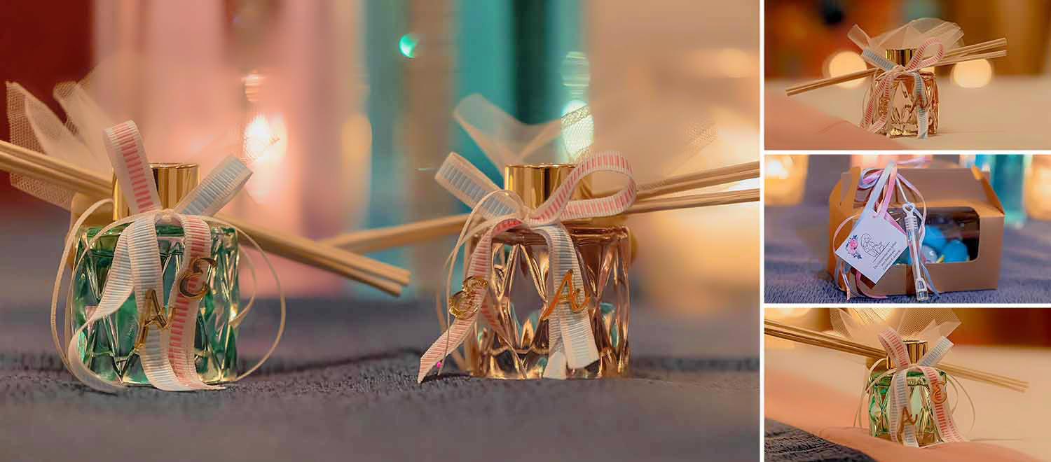 Timeless Elegance: Baptism in White & Gold 11 Elegant favors — Μπουκαλάκια αρωματικού χώρου με φιόγκους και κορδέλες, κομψό δώρο από Rogdaki Events
