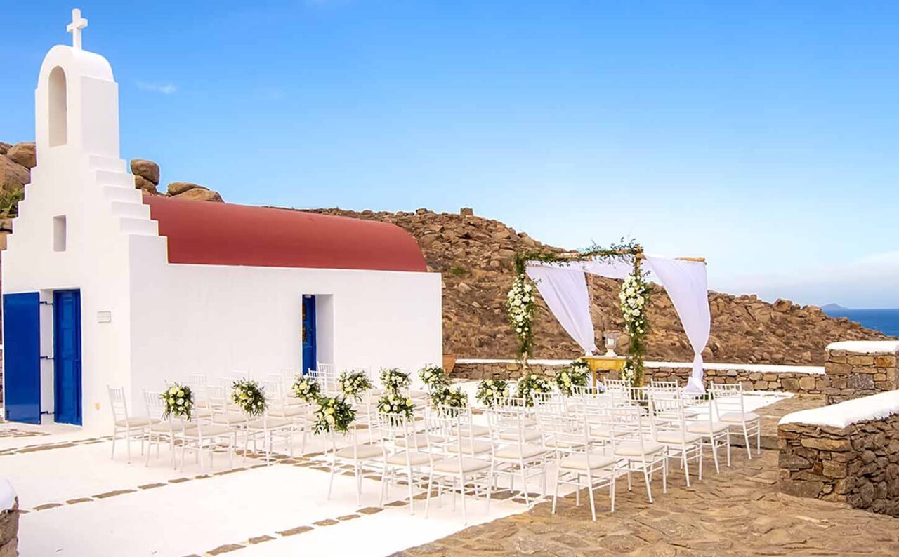 Best Locations for Your Wedding in Greece 7 A ceremony decoration in a private chapel in Mykonos by Diamond Events