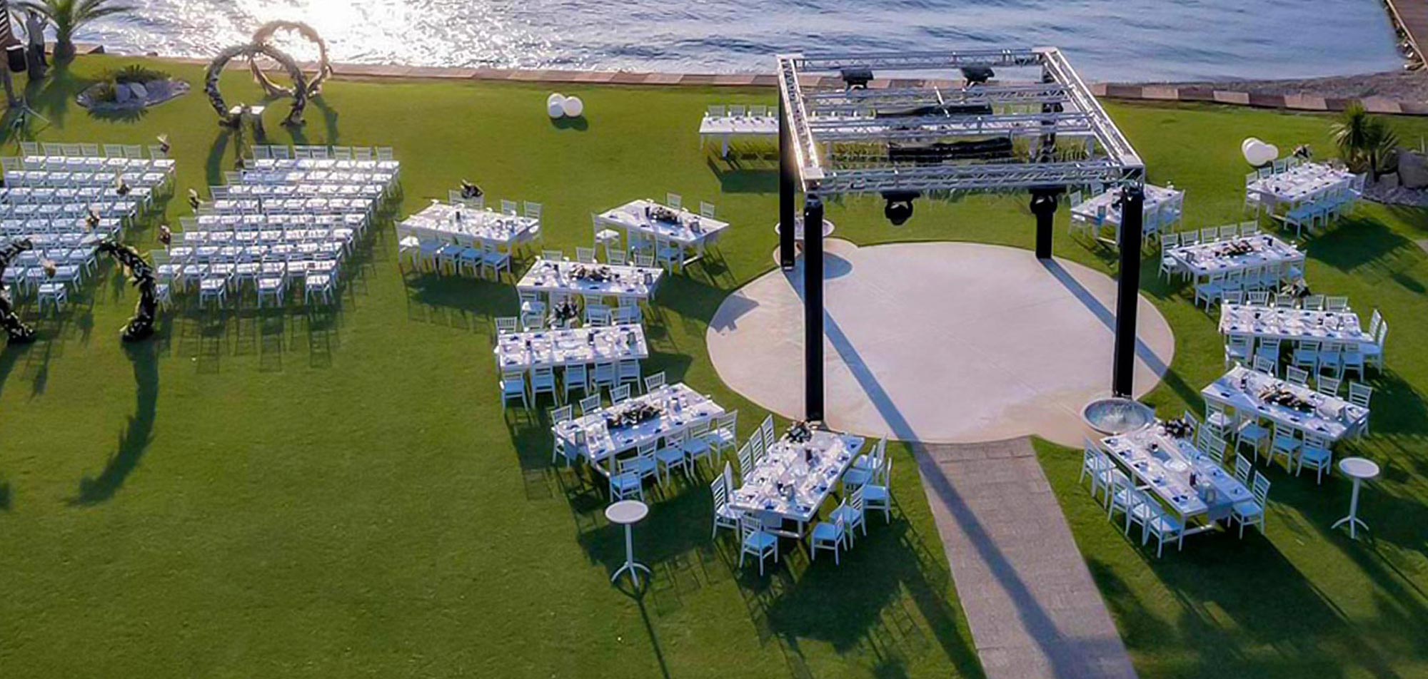 Elegant Beachfront Wedding Layout by Rogdaki Events