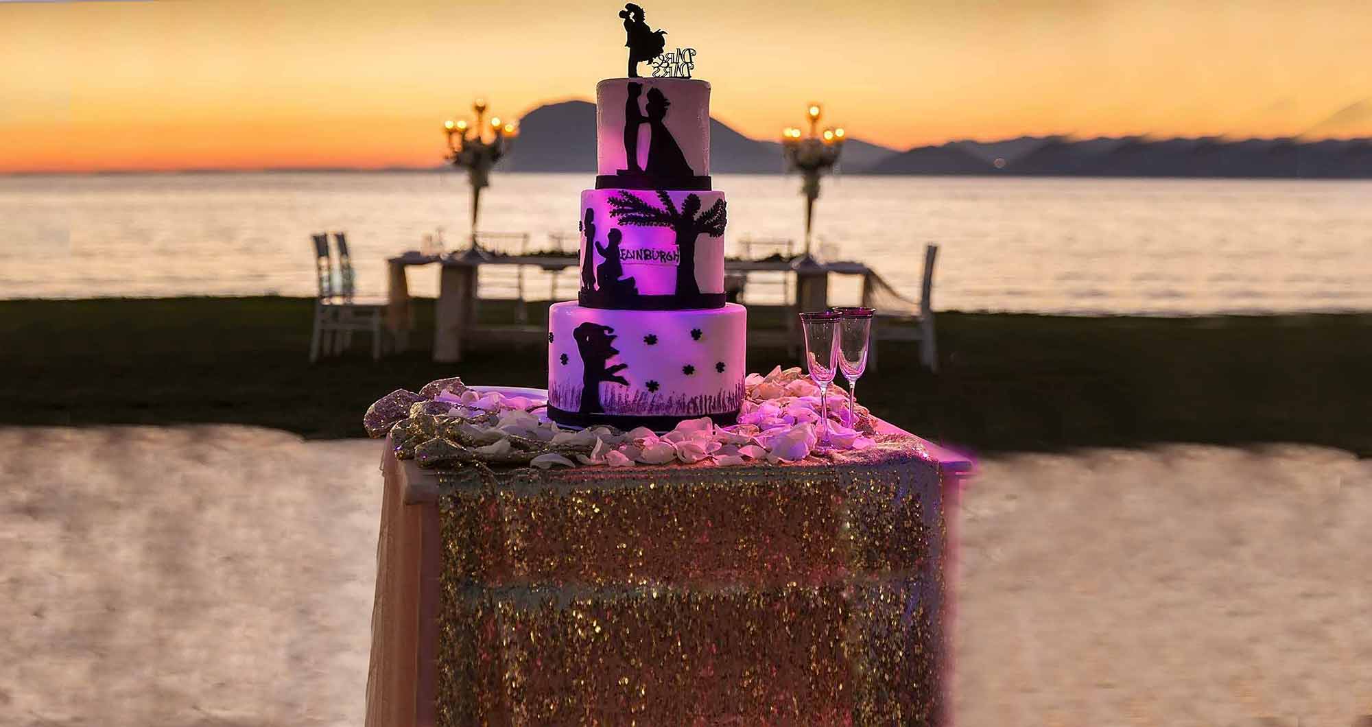 Diamond-Events-Santorini-Wedding-cake-decoration-services
