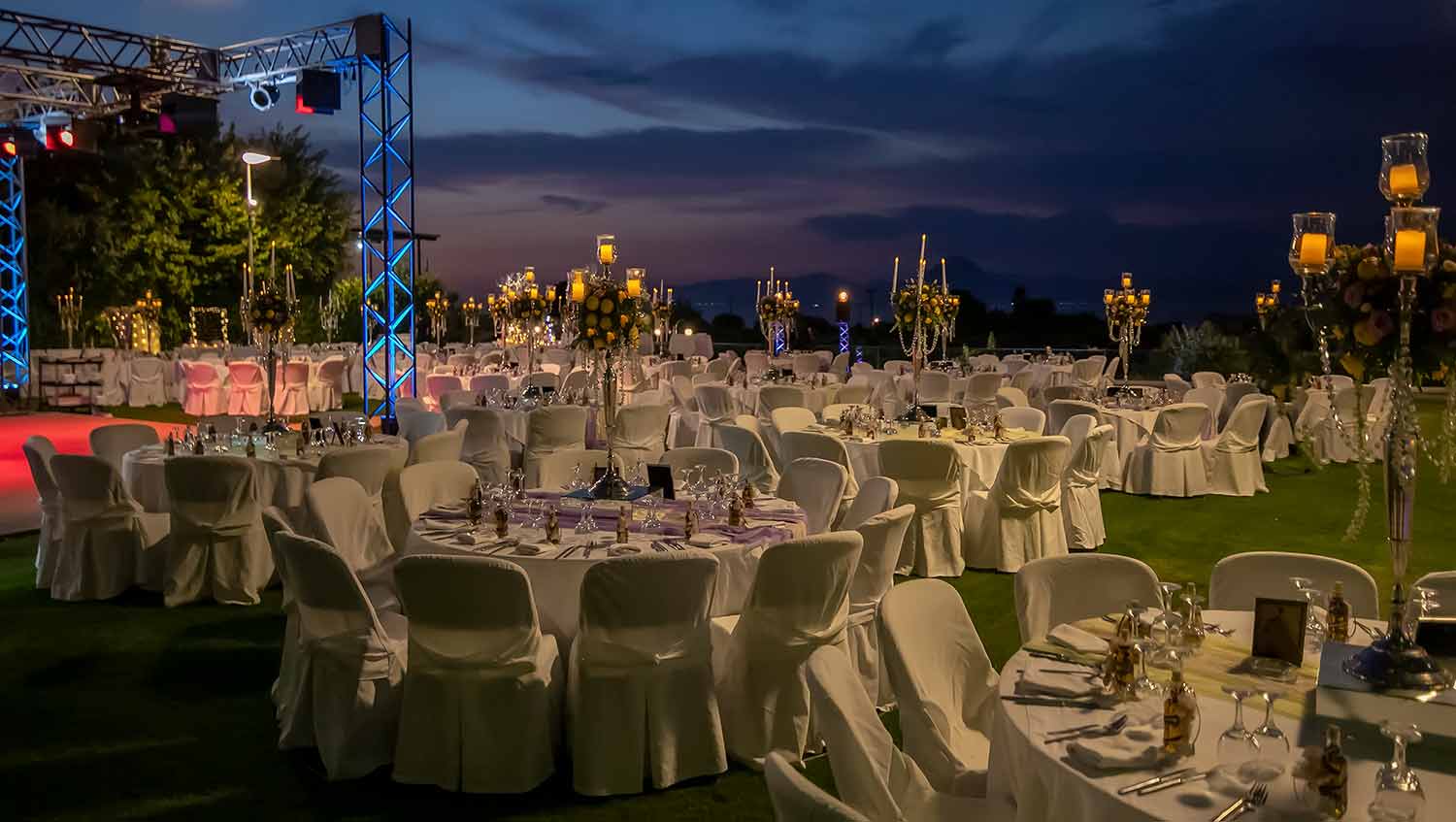 Eis to epakron reception wedding venue by Diamond Events