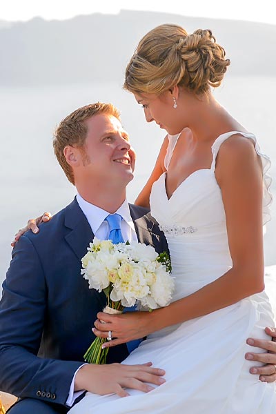 Σαντορίνη, με Αέρα Καλιφόρνιας, Rogdaki Events Luxury Wedding & Event Planning Services in Greece