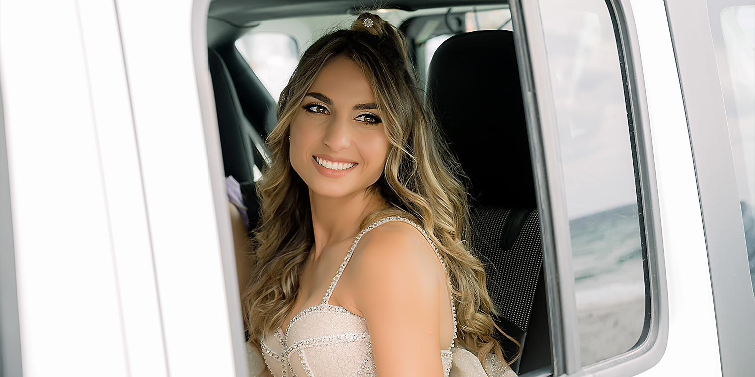 Πολυτελής Γάμος στη Μύκονο 11 Bride glowing inside the car ready for forever. Mediterranean Romance in Mykonos by Rogdaki Events