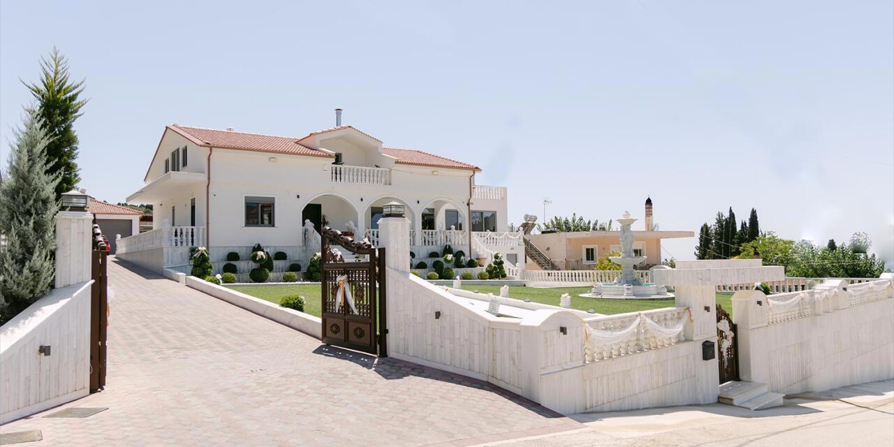 The Elegant Villa Arrival