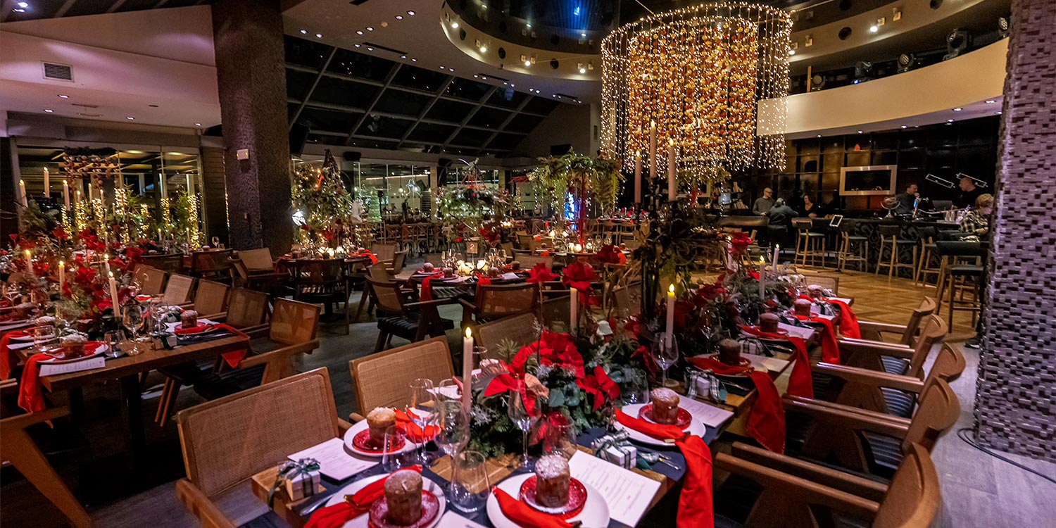 Mesmerizing Christmas Baptism Decoration 19 Christmas baptism dinner at Distinto by Rogdaki Events—panettone, plaid gifts, and chandelier sparkle set the festive tone