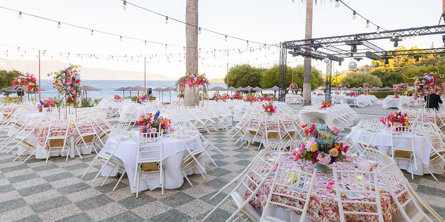 Chic & Colorful Γάμος στο Κτήμα Παναγιωτόπουλου 29 Rogdaki Events, ο εντυπωσιακός παραθαλάσσιος χώρος δεξίωσης στο Κτήμα Παναγιωτόπουλου