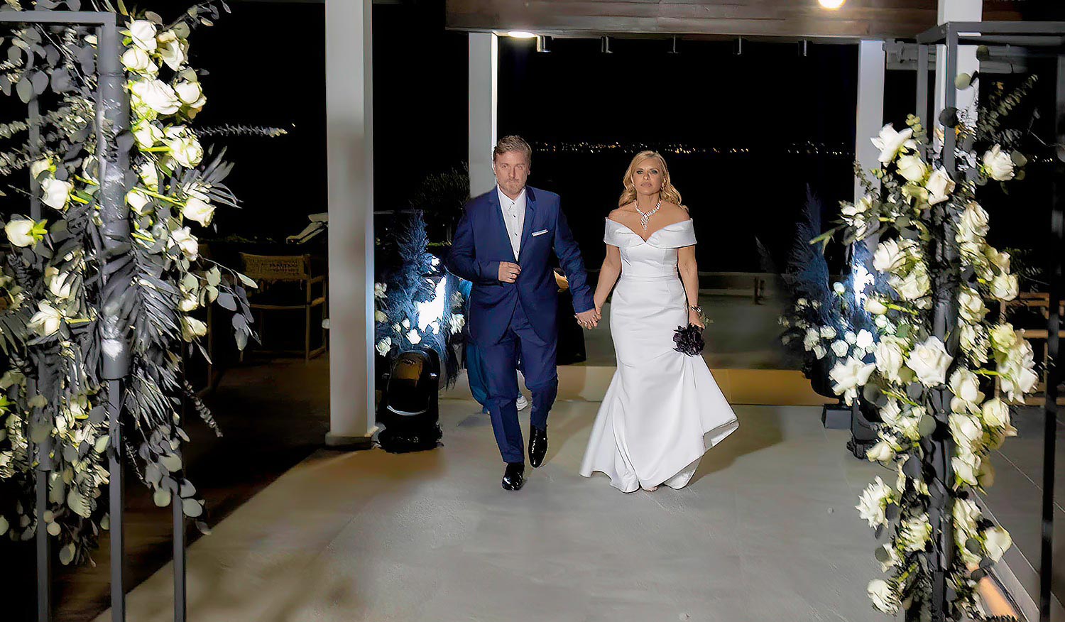 Ένας Γάμος με Υψηλή Αισθητική 43 Μια εντυπωσιακή είσοδος για την Αγγελική & τον Κωνσταντίνο, η Rogdaki Events αναδεικνύει αυτή τη στιγμή στο Distinto Rio