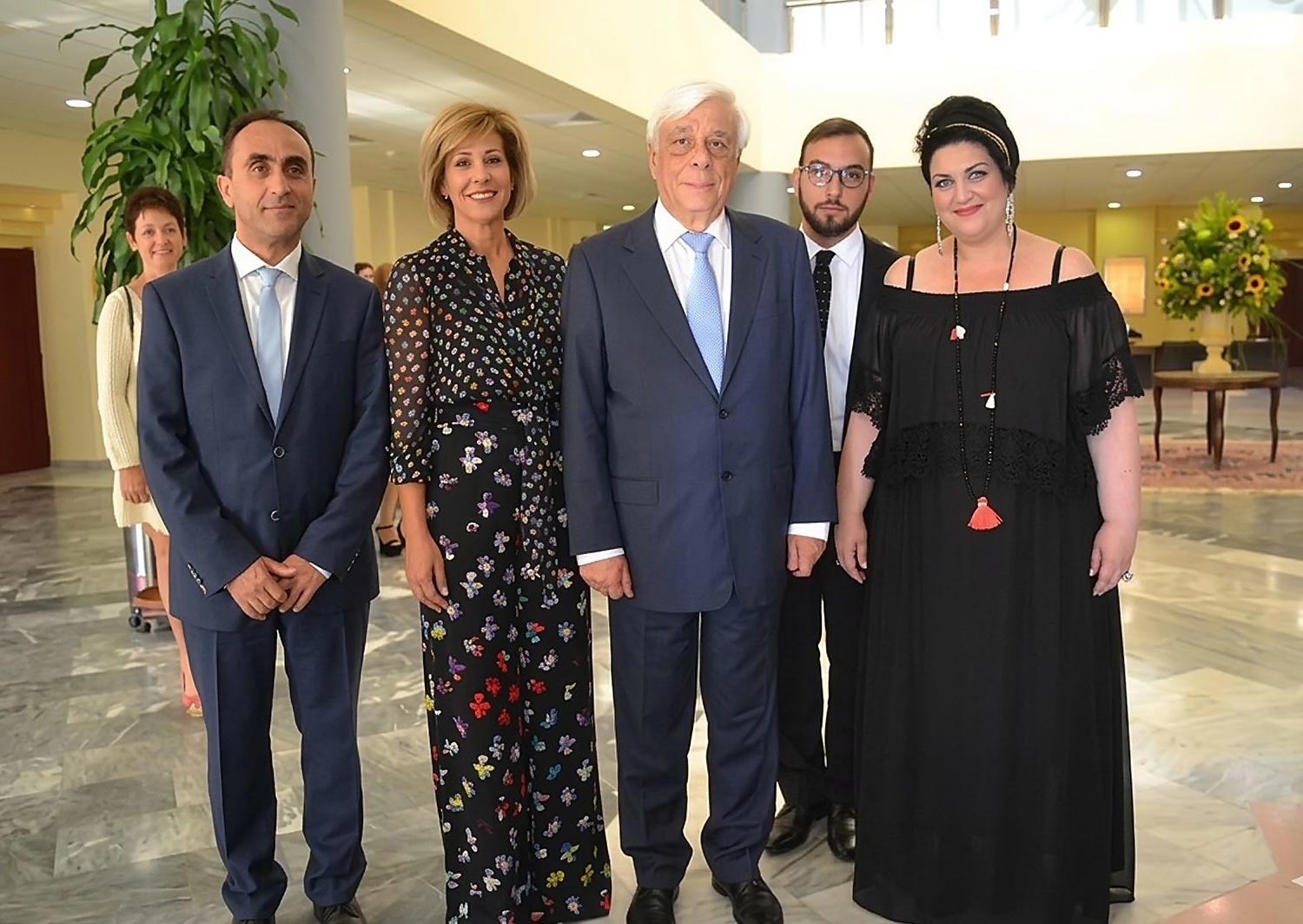 Στολισμός Εταιρικής Εκδήλωσης για τα 130 Χρόνια της Εφημερίδας «Πελοπόννησος» 13 Η παρουσία του τότε Προέδρου της Δημοκρατίας, Προκόπη Παυλόπουλου, τίμησε την επέτειο της ιστορικής εφημερίδας