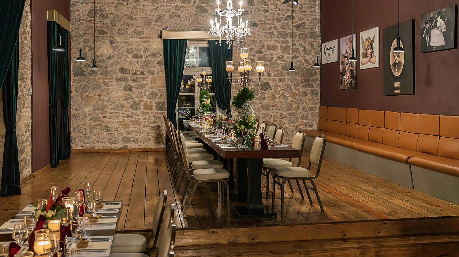 Ονομαστήρια Σεβασμιωτάτου Μητροπολίτου Πατρών 16 Η Rogdaki Events αξιοποιεί τις μπορντό αυλαίες του θεάτρου, δημιουργώντας ένα επιβλητικό σκηνικό για τα ονομαστήρια του Μητροπολίτη Πατρών